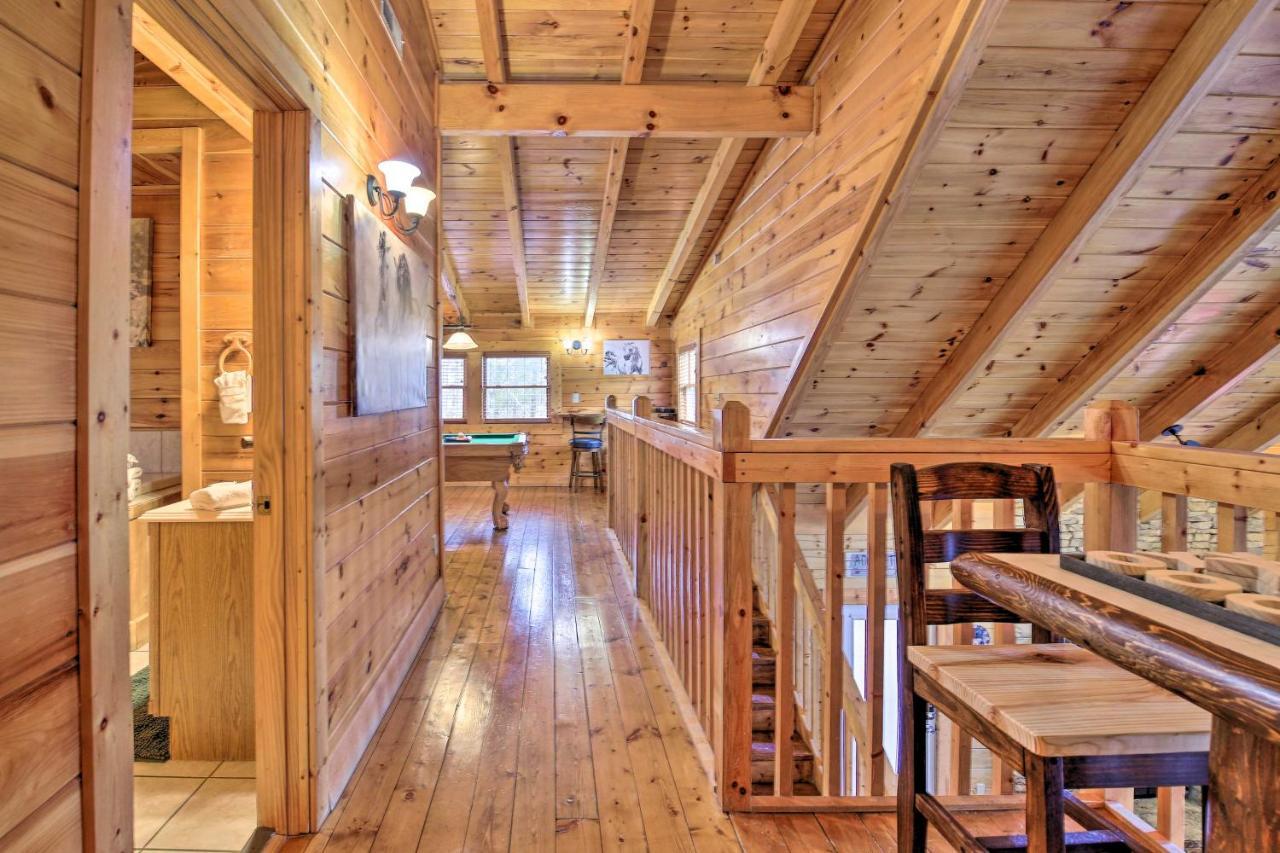 Sevierville Cabin With Deck Minutes To Pigeon Forge Экстерьер фото