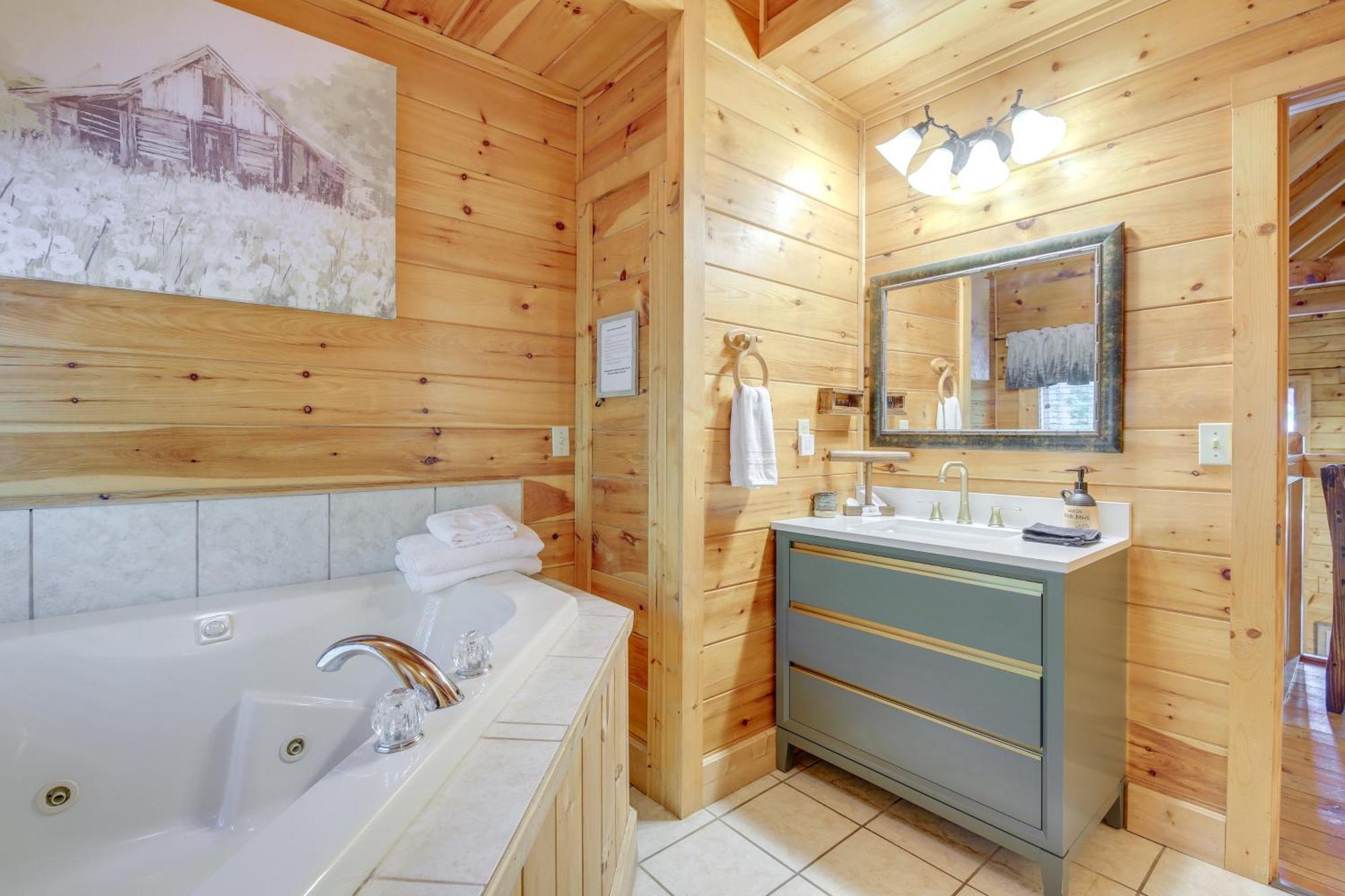Sevierville Cabin With Deck Minutes To Pigeon Forge Экстерьер фото