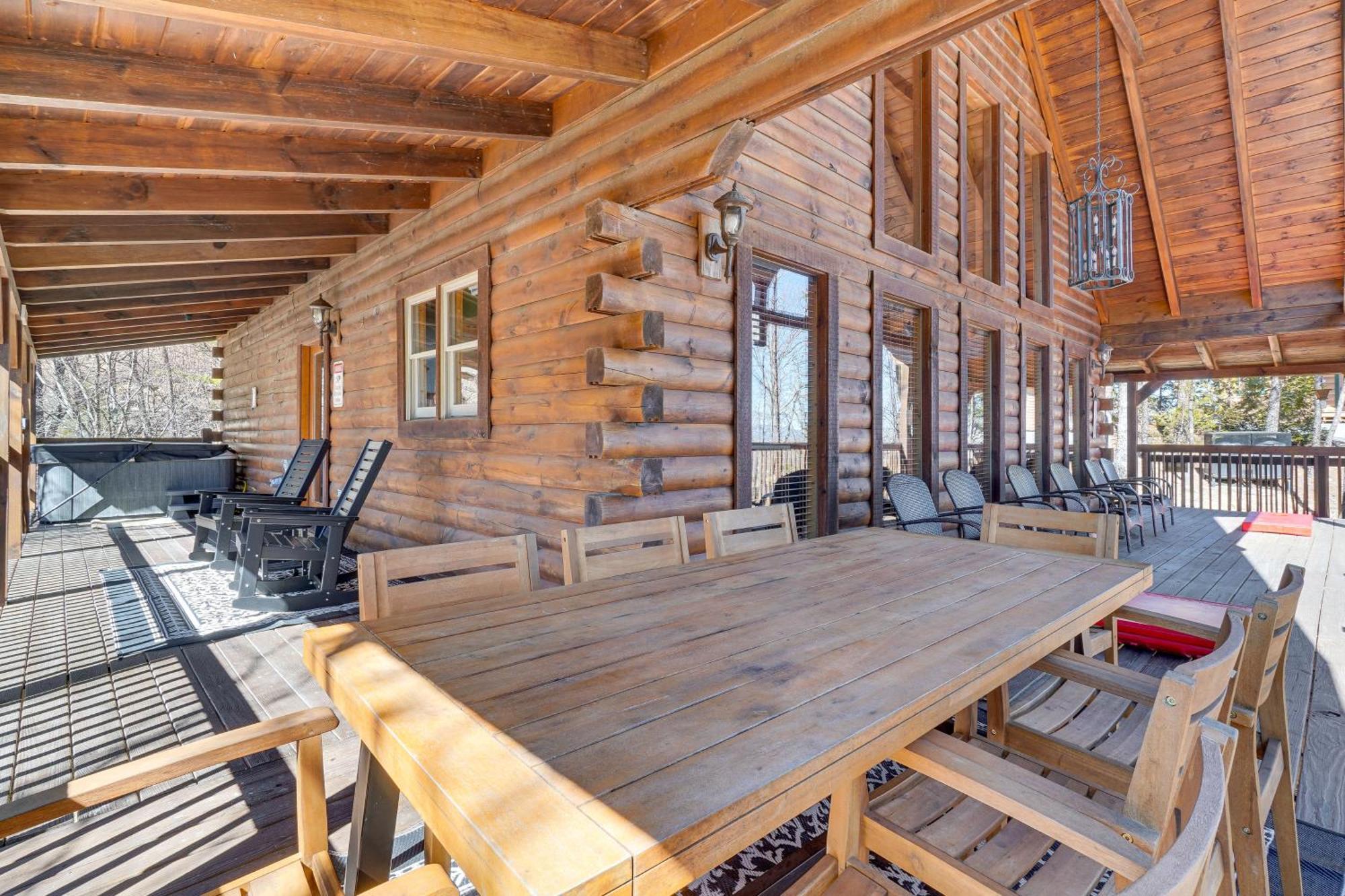 Sevierville Cabin With Deck Minutes To Pigeon Forge Экстерьер фото